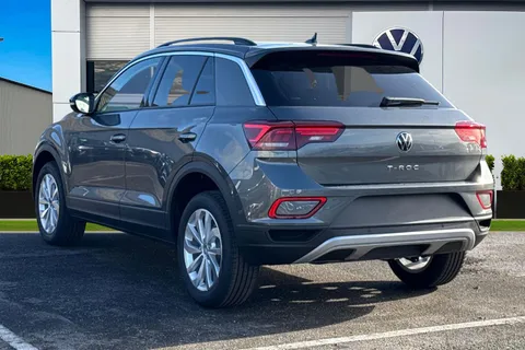 2 of 54 for Volkswagen T-Roc 1.0 TSI Match Euro 6 (s/s) 5dr