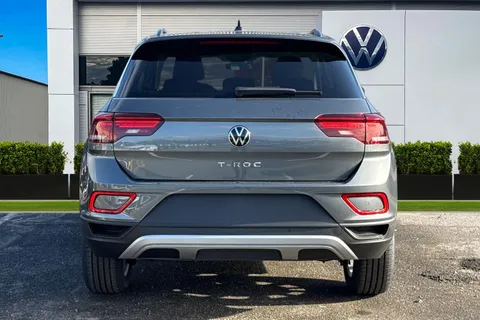 4 of 54 for Volkswagen T-Roc 1.0 TSI Match Euro 6 (s/s) 5dr
