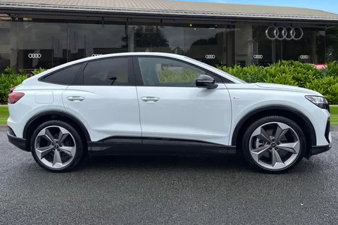 3 of 67 for Audi Q4 e-tron Q4 Sportback Black Edition 45 e-tron 210,00 kW