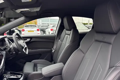 11 of 67 for Audi Q4 e-tron Q4 Sportback Black Edition 45 e-tron 210,00 kW