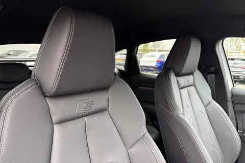 21 of 67 for Audi Q4 e-tron Q4 Sportback Black Edition 45 e-tron 210,00 kW