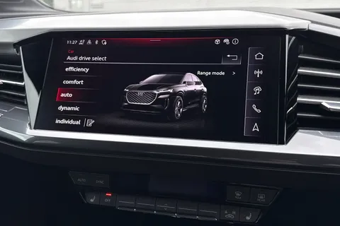 33 of 67 for Audi Q4 e-tron Q4 Sportback Black Edition 45 e-tron 210,00 kW