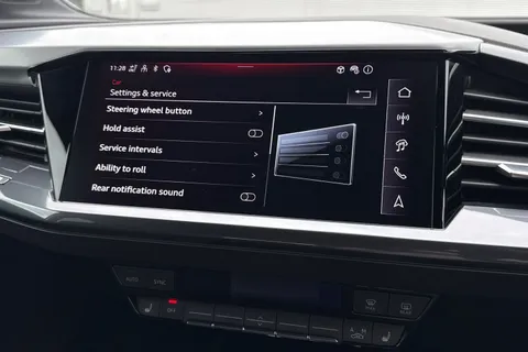 37 of 67 for Audi Q4 e-tron Q4 Sportback Black Edition 45 e-tron 210,00 kW