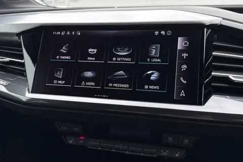 40 of 67 for Audi Q4 e-tron Q4 Sportback Black Edition 45 e-tron 210,00 kW