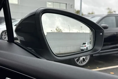 49 of 67 for Audi Q4 e-tron Q4 Sportback Black Edition 45 e-tron 210,00 kW