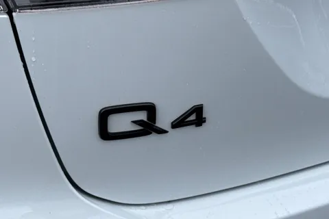 56 of 67 for Audi Q4 e-tron Q4 Sportback Black Edition 45 e-tron 210,00 kW