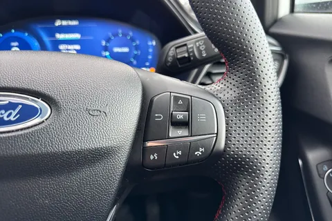 DK72NZY Ford Puma 1.0T EcoBoost MHEV ST-Line Euro 6 (s/s) 5dr Thumbnail #43