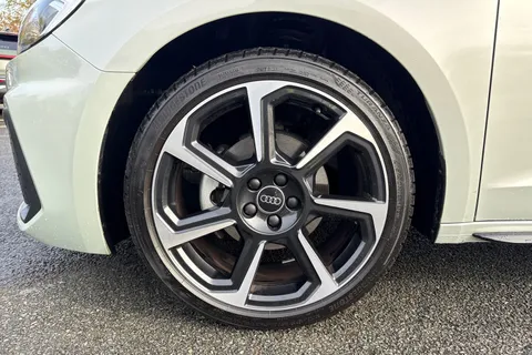 PK25TPY Audi A1 Black Edition 30 TFSI 116 PS S tronic Thumbnail #13