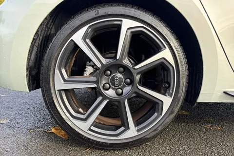 PK25TPY Audi A1 Black Edition 30 TFSI 116 PS S tronic Thumbnail #14