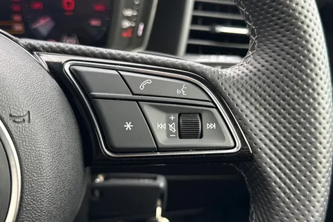 PK25TPY Audi A1 Black Edition 30 TFSI 116 PS S tronic Thumbnail #48