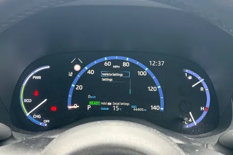 MW22PNF Toyota Yaris Cross 1.5 Hybrid Excel 5dr CVT Thumbnail #13