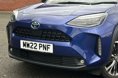 MW22PNF Toyota Yaris Cross 1.5 Hybrid Excel 5dr CVT Thumbnail #26