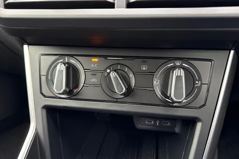 Volkswagen Polo 1.0 TSI Match Hatchback 5dr Petrol Manual Euro 6 (s/s) (95 ps) Thumbnail #22