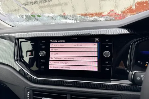 Volkswagen Polo 1.0 TSI Match Hatchback 5dr Petrol Manual Euro 6 (s/s) (95 ps) Thumbnail #41