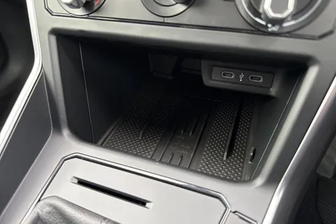 Volkswagen Polo 1.0 TSI Match Hatchback 5dr Petrol Manual Euro 6 (s/s) (95 ps) Thumbnail #46