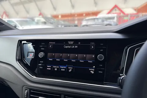  Volkswagen Taigo 1.5 TSI Black Edition DSG Euro 6 (s/s) 5dr Thumbnail #43