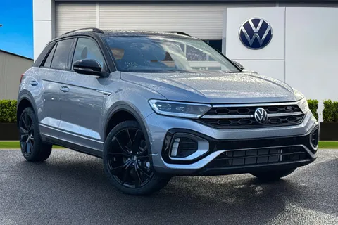  Volkswagen T-Roc 1.5 TSI Black Edition Plus DSG Euro 6 (s/s) 5dr Thumbnail #2