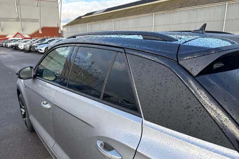  Volkswagen T-Roc 1.5 TSI Black Edition Plus DSG Euro 6 (s/s) 5dr Thumbnail #29