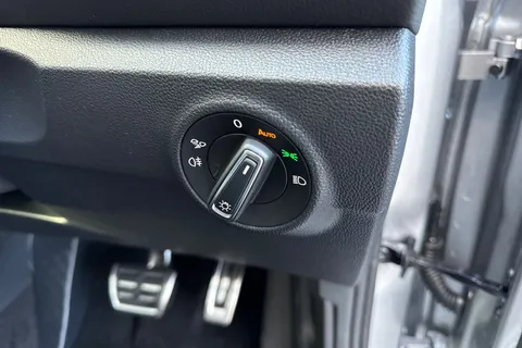  Volkswagen T-Roc 1.5 TSI Black Edition Plus DSG Euro 6 (s/s) 5dr Thumbnail #32