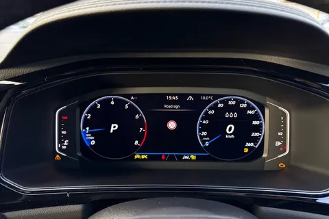  Volkswagen T-Roc 1.5 TSI Black Edition Plus DSG Euro 6 (s/s) 5dr Thumbnail #35