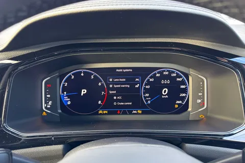  Volkswagen T-Roc 1.5 TSI Black Edition Plus DSG Euro 6 (s/s) 5dr Thumbnail #36