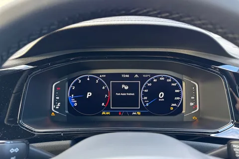  Volkswagen T-Roc 1.5 TSI Black Edition Plus DSG Euro 6 (s/s) 5dr Thumbnail #43