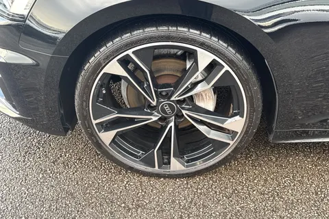 DK71YBF Audi A5 Coup- Edition 1 40 TFSI 204 PS S tronic Thumbnail #11