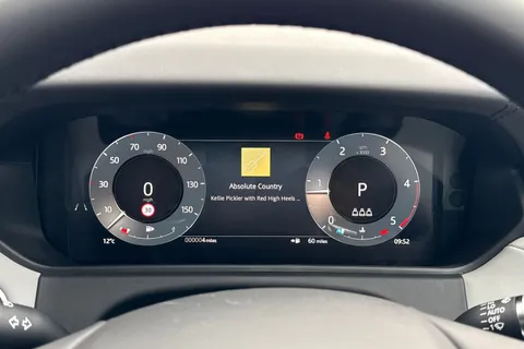  Land Rover Range Rover Velar 2.0 D200 MHEV Dynamic SE Auto 4WD Euro 6 (s/s) 5dr Thumbnail #16