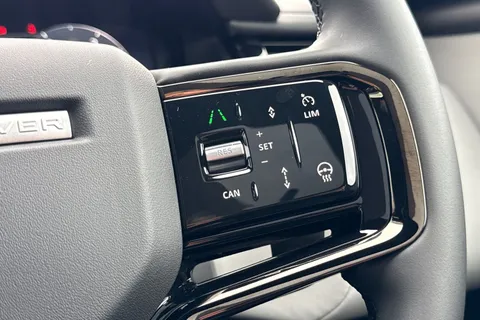  Land Rover Range Rover Velar 2.0 D200 MHEV Dynamic SE Auto 4WD Euro 6 (s/s) 5dr Thumbnail #19