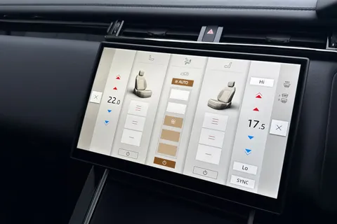 Land Rover Range Rover Velar 2.0 D200 MHEV Dynamic SE Auto 4WD Euro 6 (s/s) 5dr Thumbnail #20