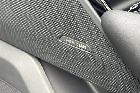  Land Rover Range Rover Velar 2.0 D200 MHEV Dynamic SE Auto 4WD Euro 6 (s/s) 5dr Thumbnail #33