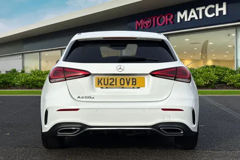 KU21OVB Mercedes-Benz A Class 2.0 A200d AMG Line (Premium 2) 8G-DCT Euro 6 (s/s) 5dr Thumbnail #5