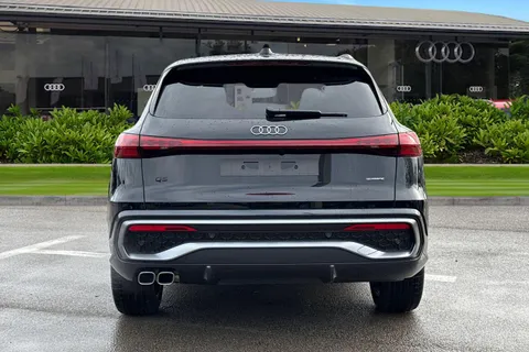  Audi Q5 2.0 TDI S line S Tronic quattro Euro 6 (s/s) 5dr Thumbnail #5