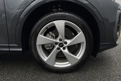 Audi Q5 2.0 TDI S line S Tronic quattro Euro 6 (s/s) 5dr Thumbnail #7