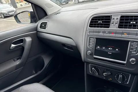 11 of 62 for VOLKSWAGEN POLO 1.2 TSI Match 3dr