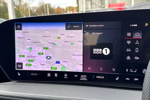  Audi Q5 2.0 TDI S line S Tronic quattro Euro 6 (s/s) 5dr Thumbnail #12