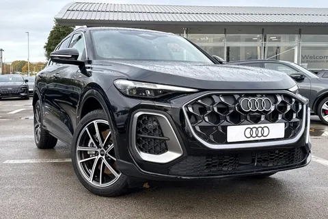  Audi Q5 2.0 TDI S line S Tronic quattro Euro 6 (s/s) 5dr Thumbnail #17