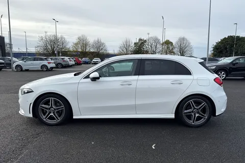 KU21OVB Mercedes-Benz A Class 2.0 A200d AMG Line (Premium 2) 8G-DCT Euro 6 (s/s) 5dr Thumbnail #31