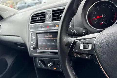 34 of 62 for VOLKSWAGEN POLO 1.2 TSI Match 3dr