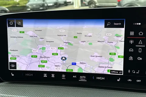  Audi Q5 2.0 TDI S line S Tronic quattro Euro 6 (s/s) 5dr Thumbnail #37