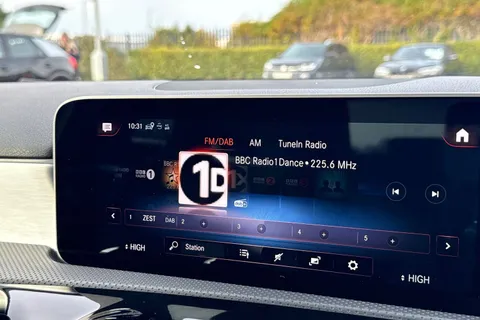 KU21OVB Mercedes-Benz A Class 2.0 A200d AMG Line (Premium 2) 8G-DCT Euro 6 (s/s) 5dr Thumbnail #45