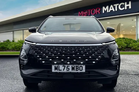 ML75WBO Omoda Omoda 5 1.6 TGDI Noble DCT Euro 6 (s/s) 5dr Thumbnail #7