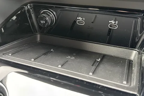  Audi Q5 2.0 TDI S line S Tronic quattro Euro 6 (s/s) 5dr Thumbnail #42