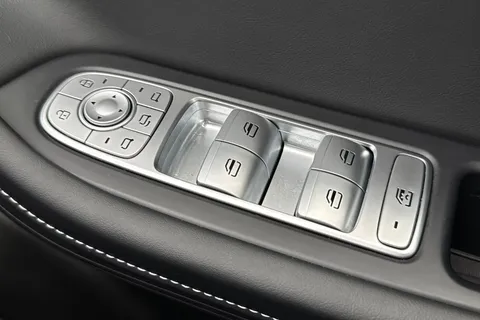 ML75WBO Omoda Omoda 5 1.6 TGDI Noble DCT Euro 6 (s/s) 5dr Thumbnail #41