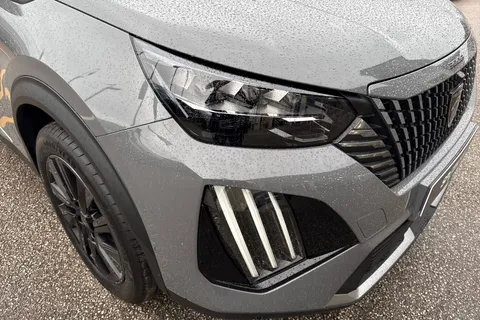 8 of 67 for PEUGEOT 2008 1.2 PureTech 130 GT 5dr EAT8