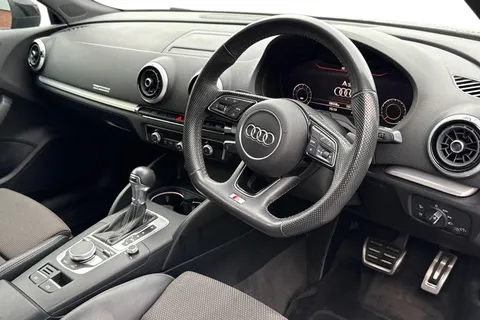 GF19HCL Audi A3 1.5 TFSI CoD 35 Black Edition Sportback 5dr Petrol S Tronic Euro 6 (s/s) (150 ps) Thumbnail #9
