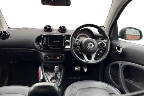 13 of 48 for Smart Fortwo 17.6kWh Edition 1 Auto 2dr (22kW Charger)