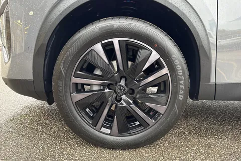 12 of 67 for PEUGEOT 2008 1.2 PureTech 130 GT 5dr EAT8