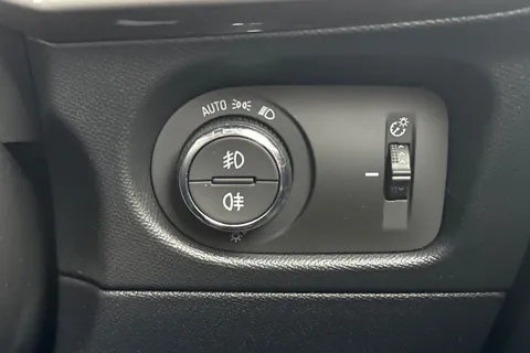 37 of 54 for Vauxhall Mokka Electric 50kWh Ultimate Auto 5dr