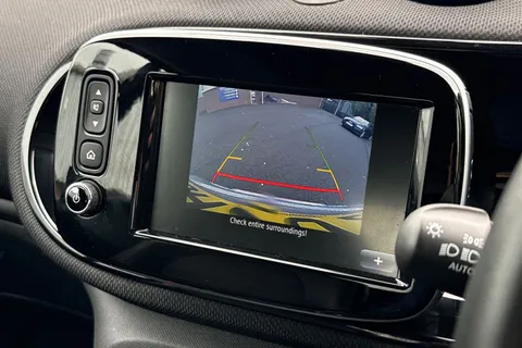 44 of 48 for Smart Fortwo 17.6kWh Edition 1 Auto 2dr (22kW Charger)